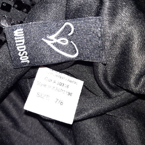 Windsor Women's sequin Cocktail dress - Picture 8 of 8